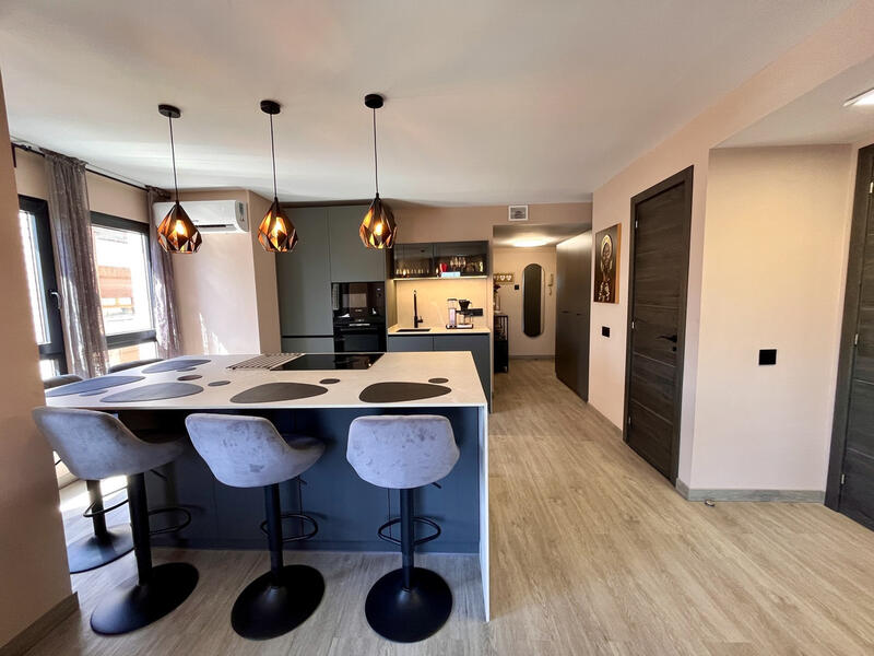 4 chambre Appartement à vendre