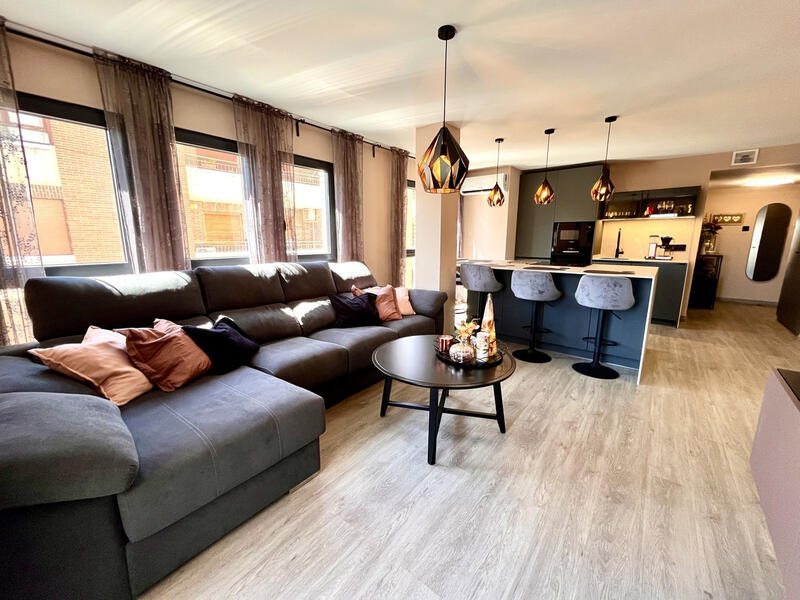 4 chambre Appartement à vendre