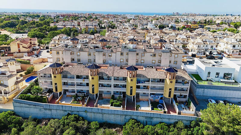 2 soveværelse Lejlighed til salg i Cabo Roig, Alicante