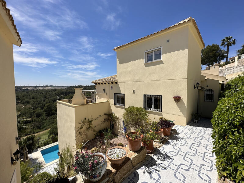5 soverom Villa til salgs i Villamartin, Alicante