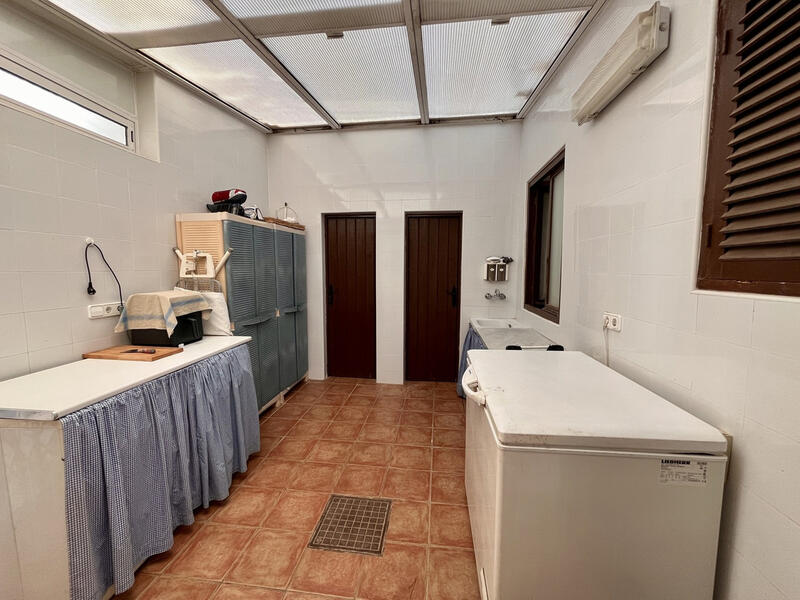 6 chambre Villa à vendre