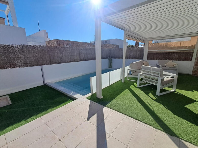 3 slaapkamer Villa Te koop