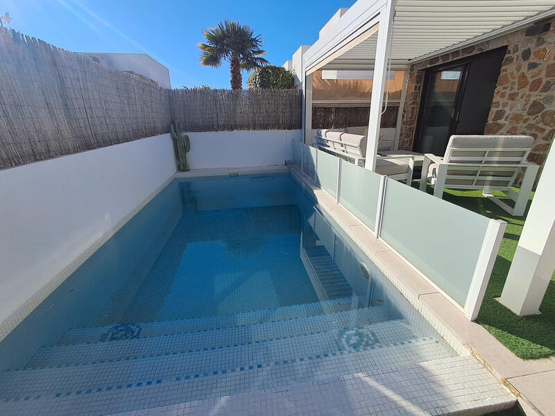 3 slaapkamer Villa Te koop