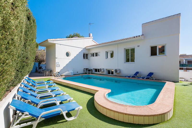 7 спальная комната вилла продается в Campoamor, Alicante