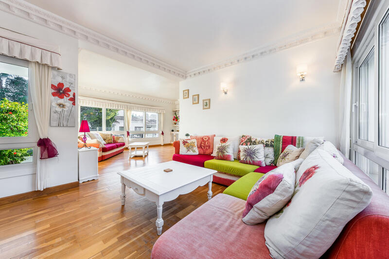 7 Cuarto Villa en venta