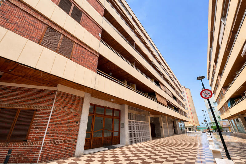 2 Schlafzimmer Appartement zu verkaufen in Torrevieja, Alicante