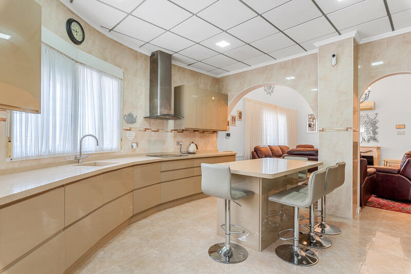 7 soveværelse Villa til salg
