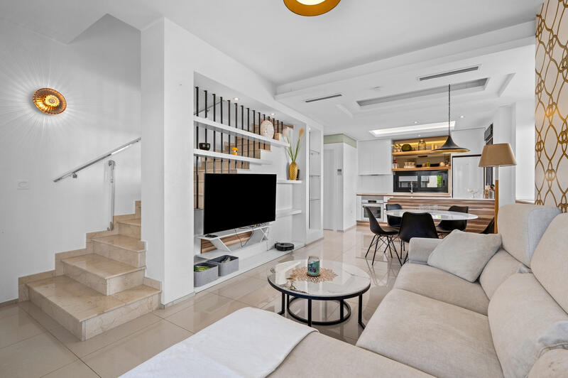 3 Schlafzimmer Stadthaus zu verkaufen