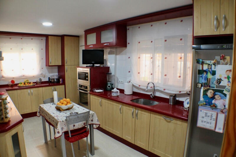 4 slaapkamer Villa Te koop