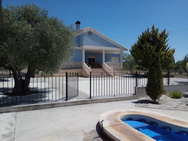 Villa zu verkaufen in Yecla, Murcia