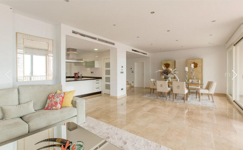 4 slaapkamer Villa Te koop in Teulada, Alicante
