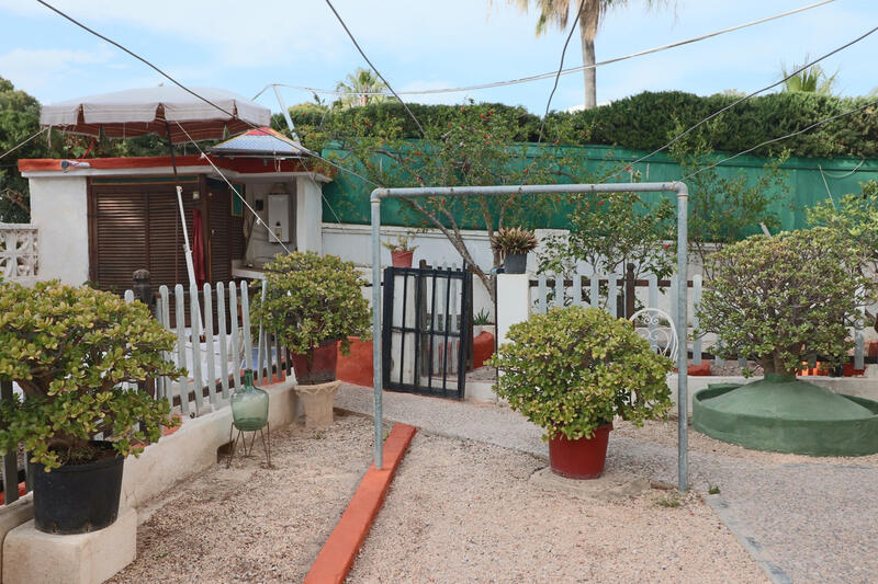 6 Cuarto Villa en venta