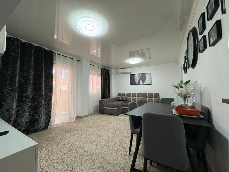 4 chambre Appartement à vendre dans Torrevieja, Alicante