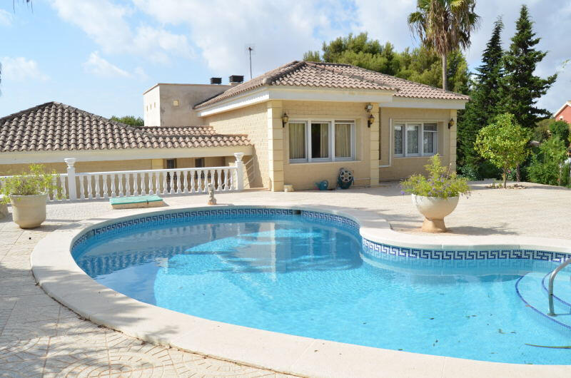 4 Cuarto Villa en venta en Campoamor, Alicante