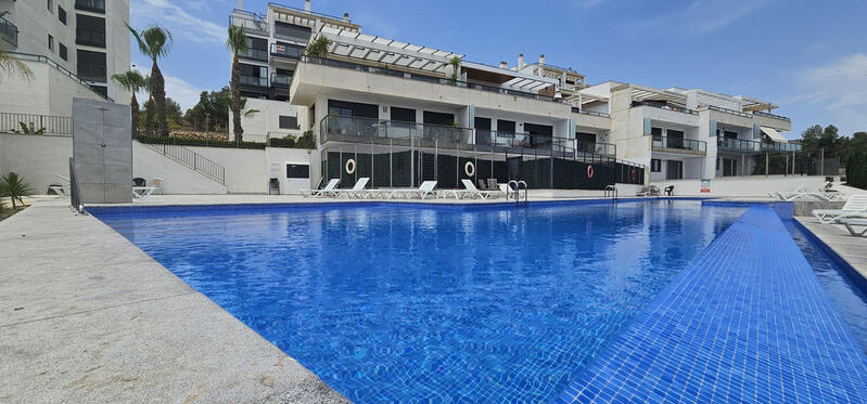 Lejlighed til salg i Campoamor, Alicante