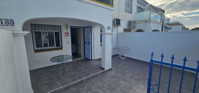 2 chambre Appartement à vendre dans Torrevieja, Alicante