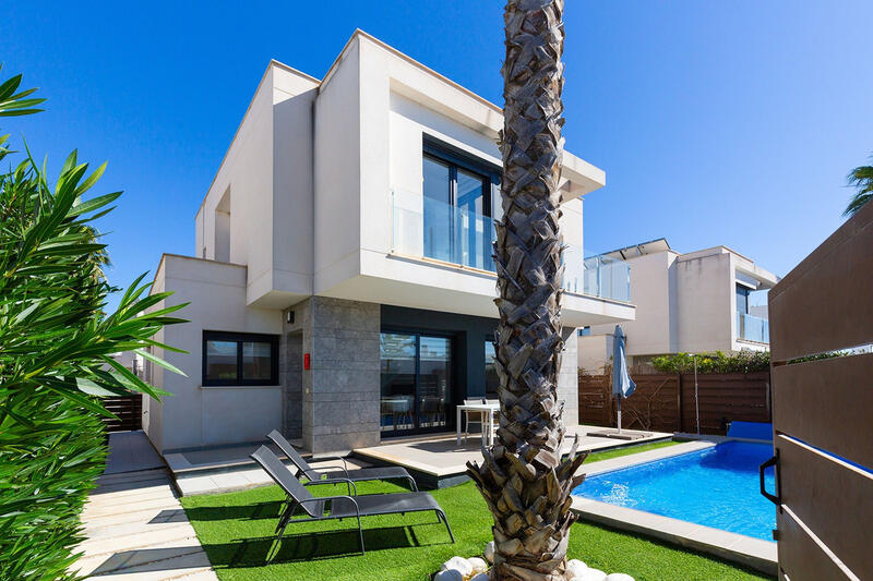 3 sovrum Villa till salu i Vistabella Golf, Alicante