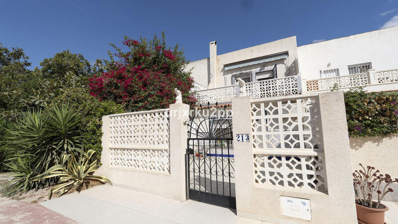 3 sovrum Radhus till salu i Torrevieja, Alicante