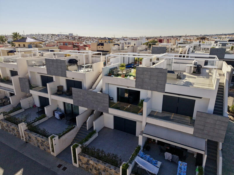 2 slaapkamer Appartement Te koop in Los Balcones, Alicante