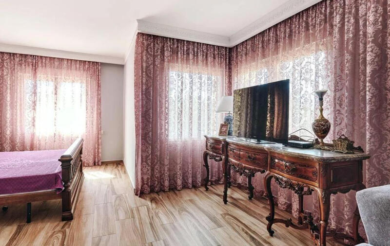 5 Cuarto Villa en venta