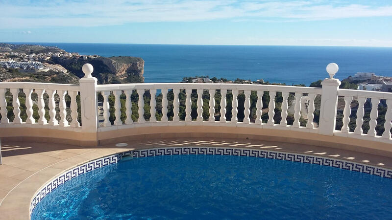 Villa til salgs i Benitachell, Alicante