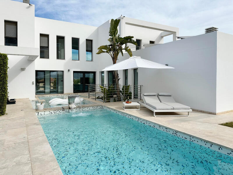 5 soveværelse Villa til salg i Javea, Alicante