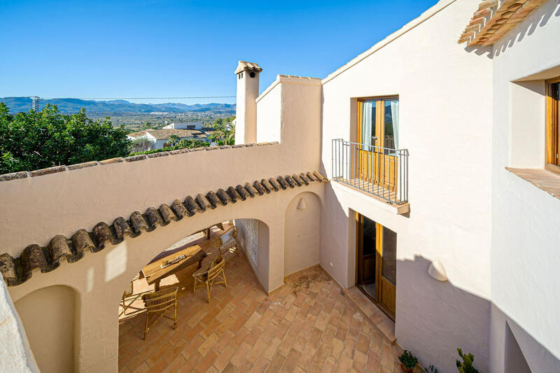 5 bedroom Villa for sale