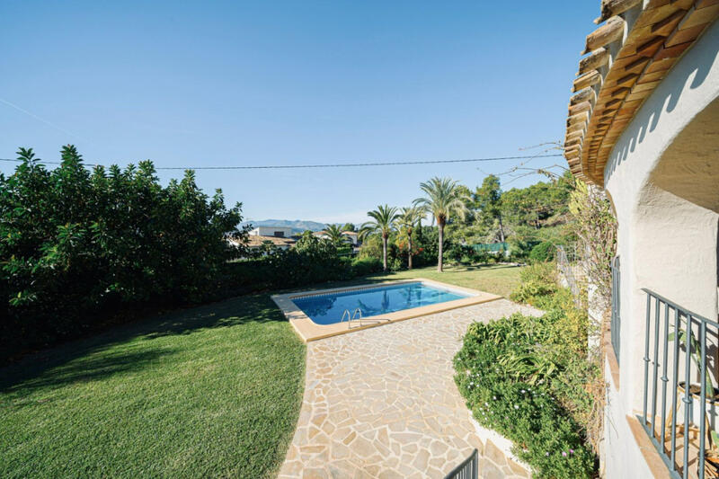 5 bedroom Villa for sale