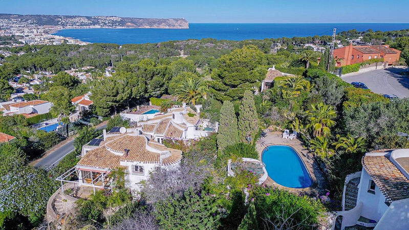 6 bedroom Villa for sale
