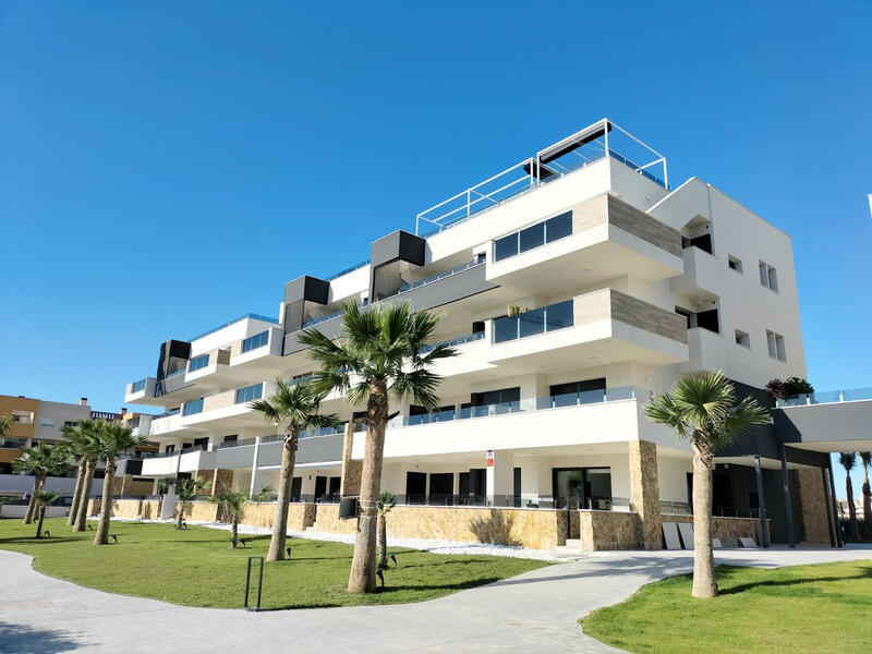 2 slaapkamer Appartement Te koop in Playa Flamenca, Alicante