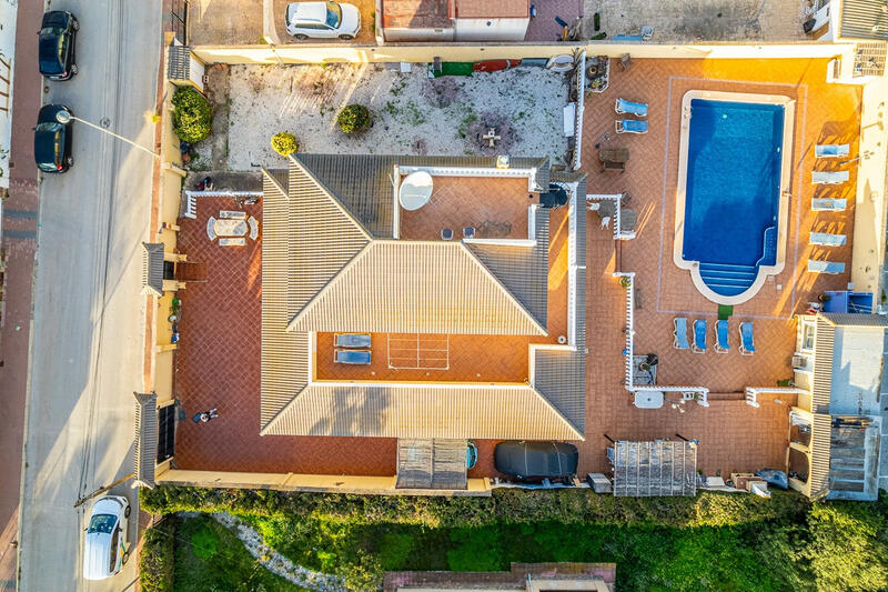 6 chambre Villa à vendre
