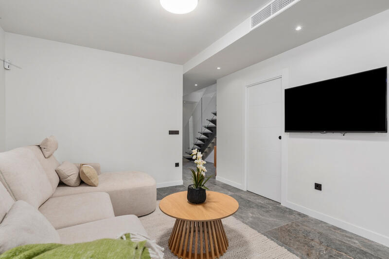 4 Schlafzimmer Villa zu verkaufen
