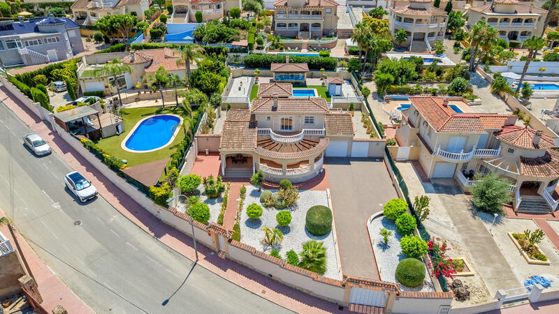 Villa à vendre dans Algorfa, Alicante