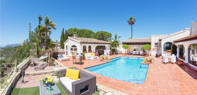4 Schlafzimmer Villa zu verkaufen