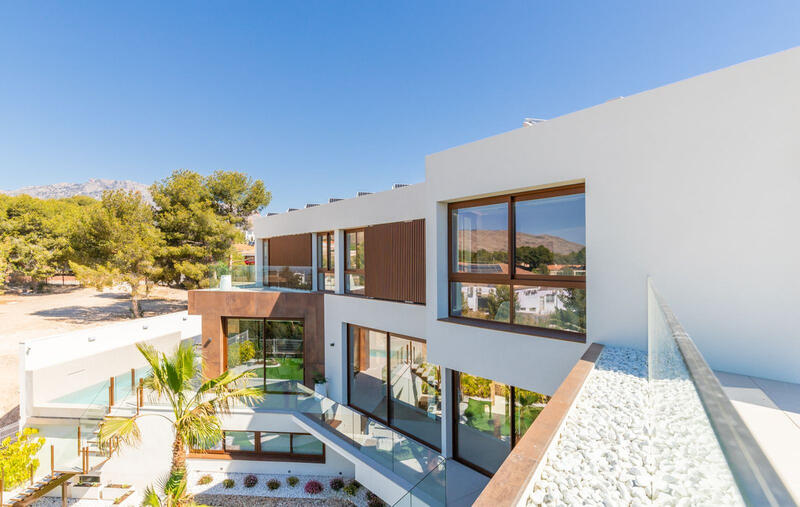 4 Schlafzimmer Villa zu verkaufen