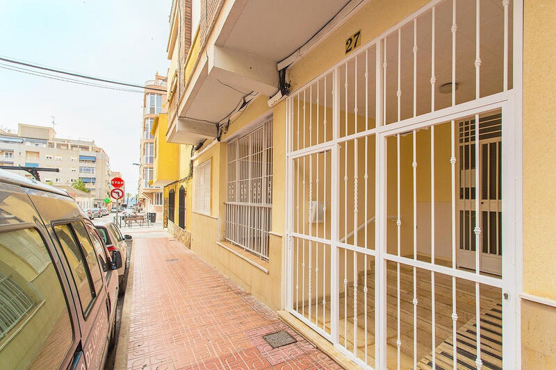 3 soverom Leilighet til salgs i Torrevieja, Alicante
