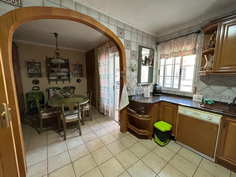 4 slaapkamer Appartement Te koop