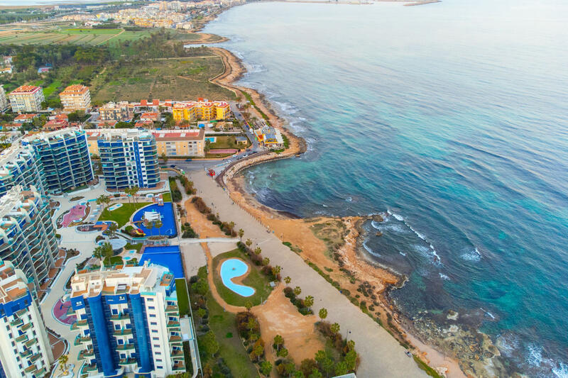 3 Cuarto Apartamento en venta en Punta Prima, Alicante