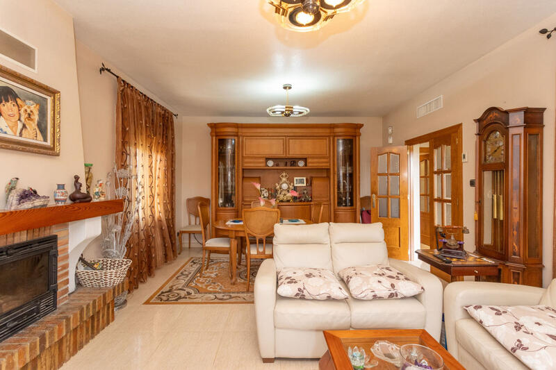 3 Cuarto Villa en venta