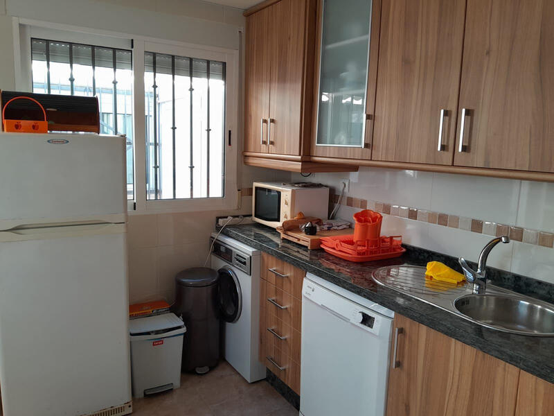 4 bedroom Apartment for sale