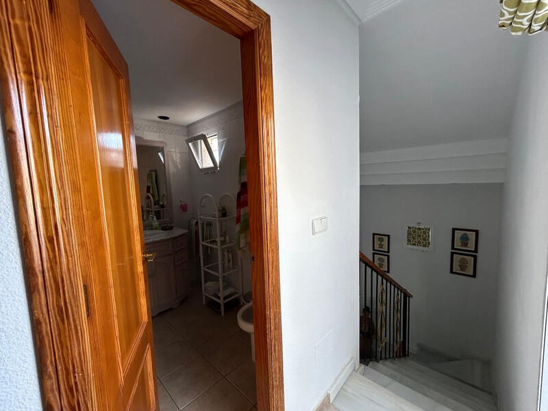 3 bedroom Townhouse for sale