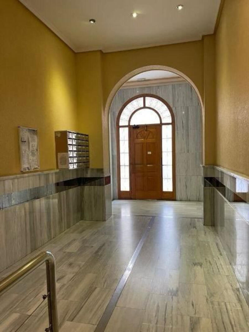 2 bedroom Apartment for sale in Guardamar del Segura, Alicante