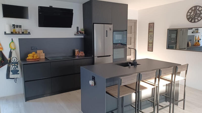3 bedroom Apartment for sale
