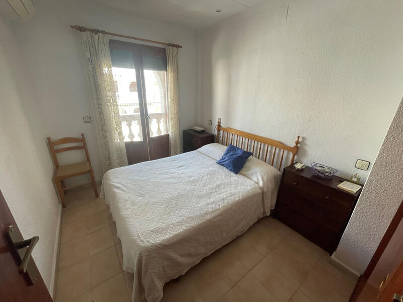 2 bedroom Townhouse for sale