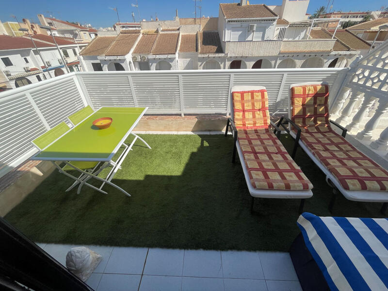 2 Schlafzimmer Stadthaus zu verkaufen in Mil Palmeras, Alicante