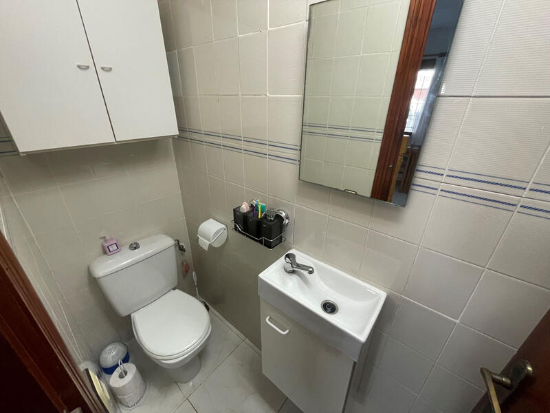2 bedroom Townhouse for sale