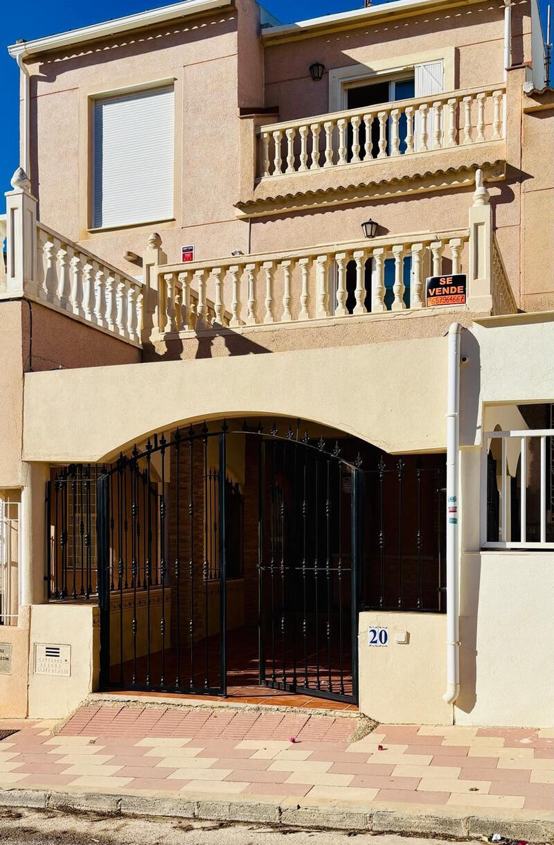 3 chambre Maison de Ville à vendre dans Mil Palmeras, Alicante