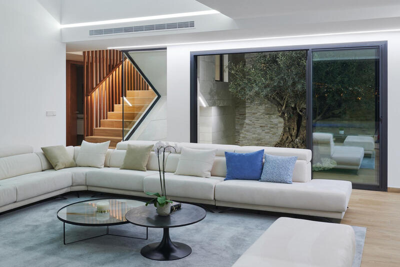 7 bedroom Villa for sale