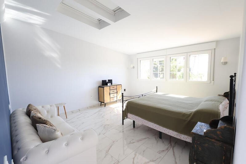 4 slaapkamer Villa Te koop