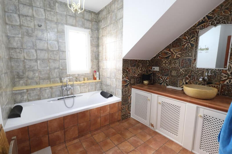 4 slaapkamer Villa Te koop